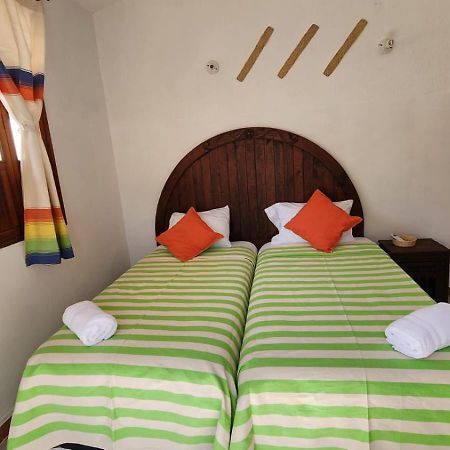 לינה וארוחת בוקר פוארטו אסקונדידו Casa Vacacional מראה חיצוני תמונה