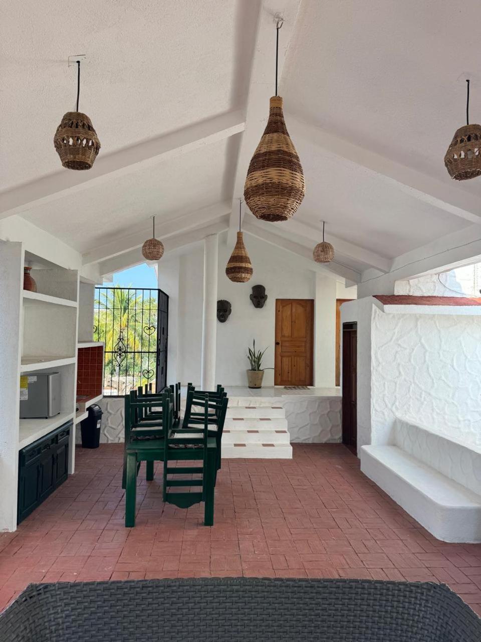 לינה וארוחת בוקר פוארטו אסקונדידו Casa Vacacional מראה חיצוני תמונה